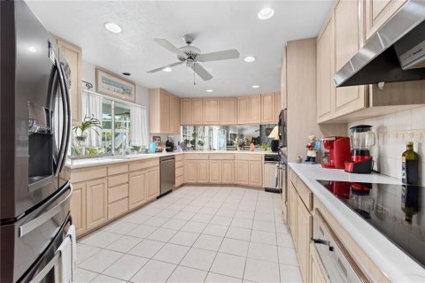 Купить виллу или дом в Сарасота, Флорида 8 комнат, 273.23м2, № 1904545 - фото 11