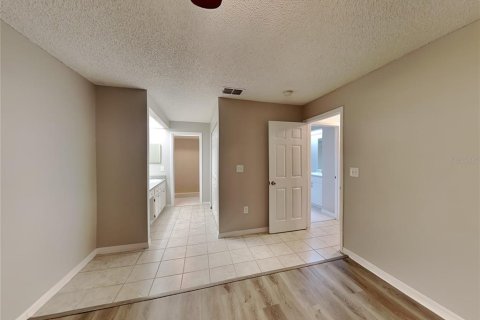 Casa en alquiler en New Port Richey, Florida, 3 dormitorios, 122.91 m2 № 1911919 - foto 7