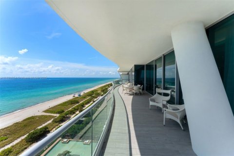 Купить кондоминиум в Серфсайд, Флорида 5 спален, 624.86м2, № 2014756 - фото 29