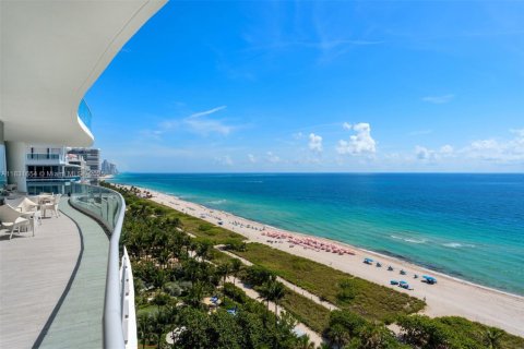 Купить кондоминиум в Серфсайд, Флорида 5 спален, 624.86м2, № 2014756 - фото 27