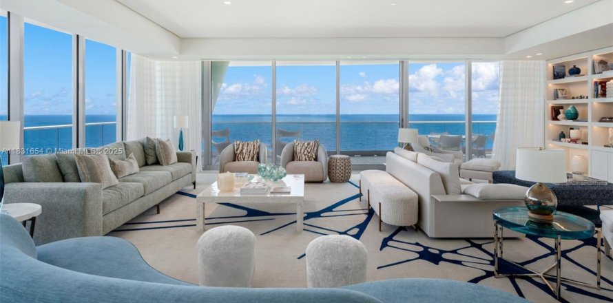 Кондоминиум с 5 спальнями в Серфсайд, Флорида № 2014756