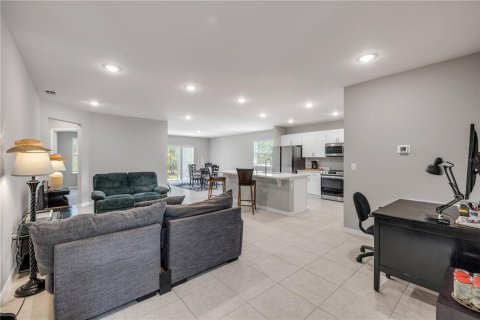 Casa en venta en Edgewater, Florida, 4 dormitorios, 174.28 m2 № 1622063 - foto 18