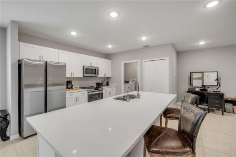 Casa en venta en Edgewater, Florida, 4 dormitorios, 174.28 m2 № 1622063 - foto 24