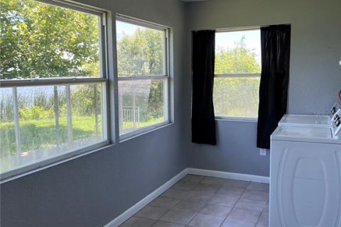 House in Winter Garden, Florida 2 bedrooms, 98.1 sq.m. № 1685133 - photo 12