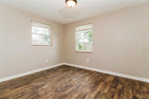 Casa en alquiler en Tampa, Florida, 3 dormitorios, 113.81 m2 № 1899123 - foto 11