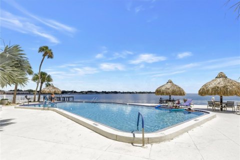 Copropriété à vendre à Saint Petersburg, Floride: 2 chambres, 134.71 m2 № 2342056 - photo 2