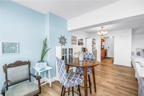Copropriété à vendre à Saint Petersburg, Floride: 2 chambres, 134.71 m2 № 2342056 - photo 13