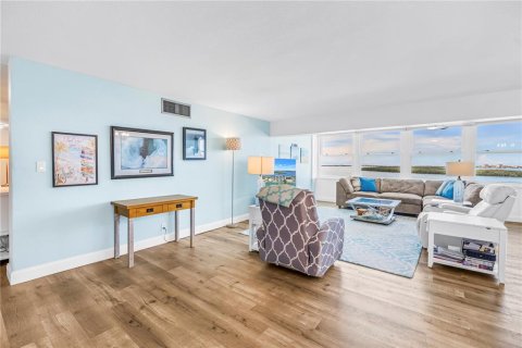 Copropriété à vendre à Saint Petersburg, Floride: 2 chambres, 134.71 m2 № 2342056 - photo 7
