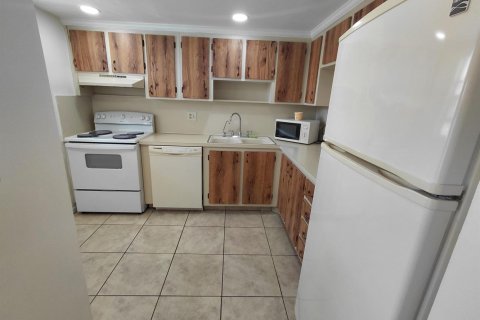 Copropriété à louer à Margate, Floride: 2 chambres, 90.12 m2 № 2086530 - photo 4