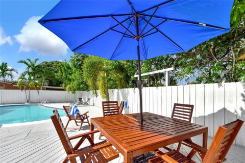 Купить виллу или дом в Холливуд, Флорида 4 спальни, 104.52м2, № 1961493 - фото 2