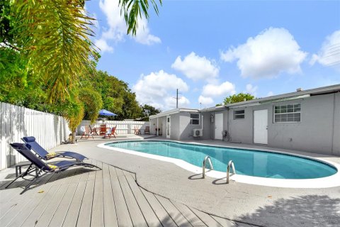 Купить виллу или дом в Холливуд, Флорида 4 спальни, 104.52м2, № 1961493 - фото 13