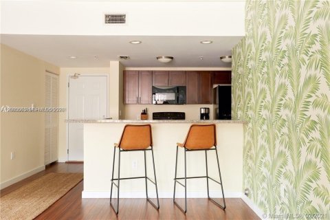 Copropriété à louer à Miami, Floride: 2 chambres № 2069502 - photo 2