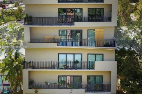 Copropriété à louer à Miami, Floride: 2 chambres № 2069502 - photo 16