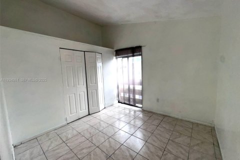 Adosado en alquiler en Miami Gardens, Florida, 4 dormitorios, 136.57 m2 № 1993148 - foto 10