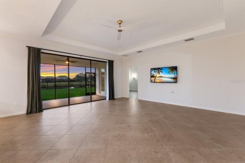 Villa ou maison à vendre à Lakewood Ranch, Floride: 4 chambres, 210.7 m2 № 1565500 - photo 18