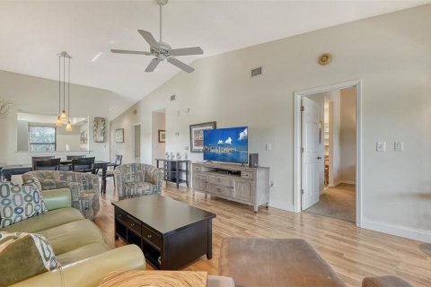 Condo in Sarasota, Florida, 2 bedrooms  № 1082160 - photo 16