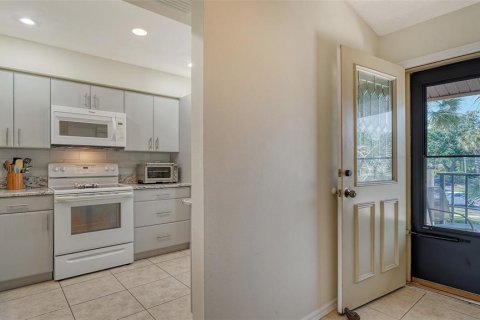 Condo in Sarasota, Florida, 2 bedrooms  № 1082160 - photo 5