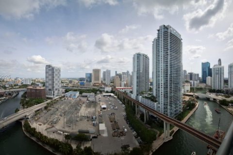 Купить кондоминиум в Майами, Флорида 2 спальни, 103.4м2, № 1985981 - фото 14