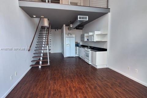 Купить кондоминиум в Майами, Флорида 2 спальни, 103.4м2, № 1985981 - фото 2