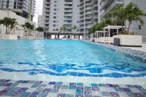 Купить кондоминиум в Майами, Флорида 2 спальни, 103.4м2, № 1985981 - фото 17