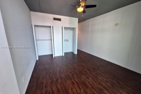 Купить кондоминиум в Майами, Флорида 2 спальни, 103.4м2, № 1985981 - фото 7