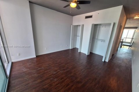 Купить кондоминиум в Майами, Флорида 2 спальни, 103.4м2, № 1985981 - фото 6