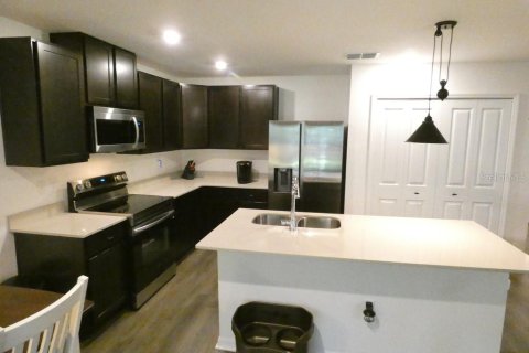 Casa en venta en Weeki Wachee, Florida, 3 dormitorios, 134.24 m2 № 2386000 - foto 3