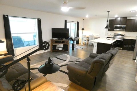 Casa en venta en Weeki Wachee, Florida, 3 dormitorios, 134.24 m2 № 2386000 - foto 7
