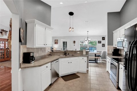 House in Palm Coast, Florida 4 bedrooms, 167.6 sq.m. № 1389206 - photo 9