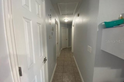 House in Orlando, Florida 4 bedrooms, 175.59 sq.m. № 1543121 - photo 30