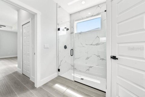 Villa ou maison à vendre à Palm Bay, Floride: 4 chambres, 199.46 m2 № 1801291 - photo 16