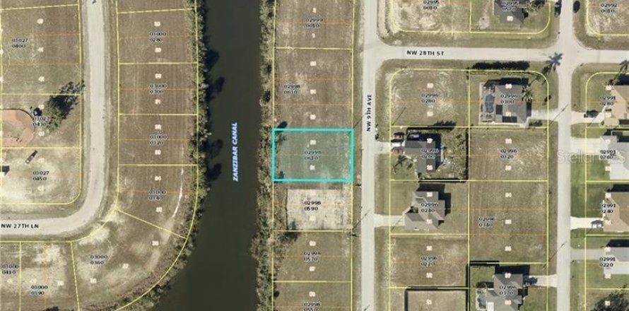 Land in Cape Coral, Florida № 2161223
