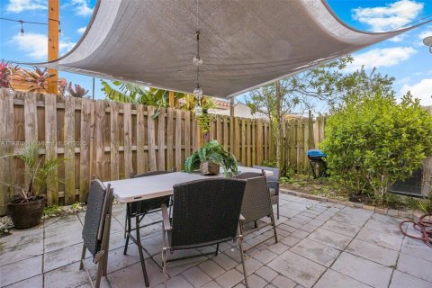 Купить таунхаус в Хомстед, Флорида 3 спальни, 130.81м2, № 1964595 - фото 18