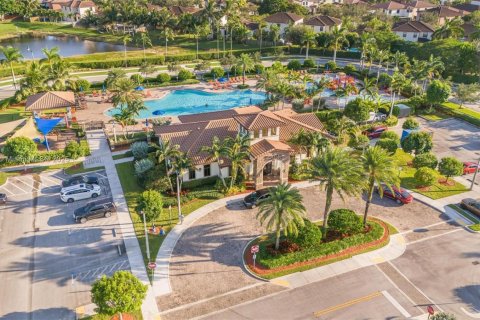 Купить таунхаус в Хомстед, Флорида 3 спальни, 130.81м2, № 1964595 - фото 20