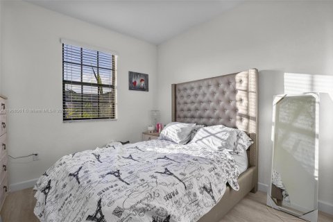 Купить таунхаус в Хомстед, Флорида 3 спальни, 130.81м2, № 1964595 - фото 17