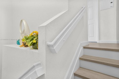 Купить таунхаус в Хомстед, Флорида 3 спальни, 130.81м2, № 1964595 - фото 12