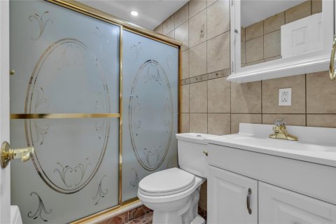 Copropriété à vendre à Hallandale Beach, Floride: 1 chambre, 58.06 m2 № 2083692 - photo 8