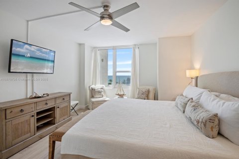 Снять в аренду кондоминиум в Холливуд, Флорида 1 спальня, 74.32м2, № 1934246 - фото 6