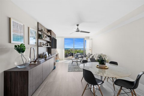 Condominio en venta en Sunny Isles Beach, Florida № 2012674 - foto 4