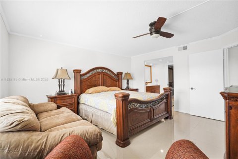 Copropriété à vendre à Pembroke Pines, Floride: 2 chambres, 140 m2 № 1823779 - photo 27