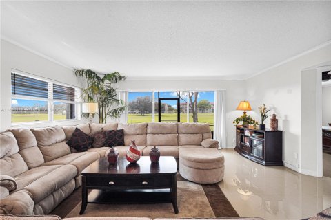 Copropriété à vendre à Pembroke Pines, Floride: 2 chambres, 140 m2 № 1823779 - photo 19