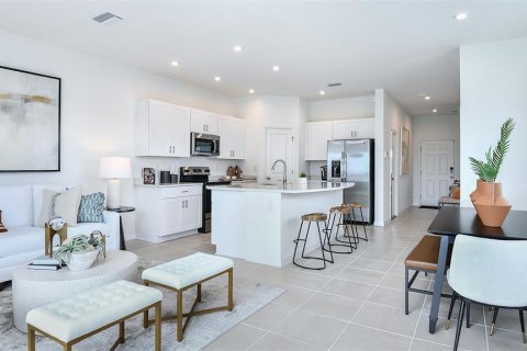 Townhouse in Groveland, Florida 3 bedrooms, 144.74 sq.m. № 1782447 - photo 4