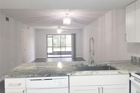 Copropriété à louer à Sarasota, Floride: 2 chambres, 91.32 m2 № 1637818 - photo 10