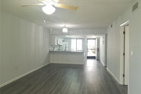 Copropriété à louer à Sarasota, Floride: 2 chambres, 91.32 m2 № 1637818 - photo 11