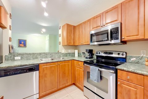 Condominio en venta en Dania Beach, Florida, 2 dormitorios, 116.13 m2 № 2332540 - foto 19