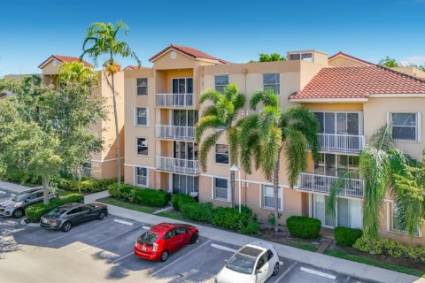 Condo à Dania Beach, Floride, 2 chambres  № 2332540