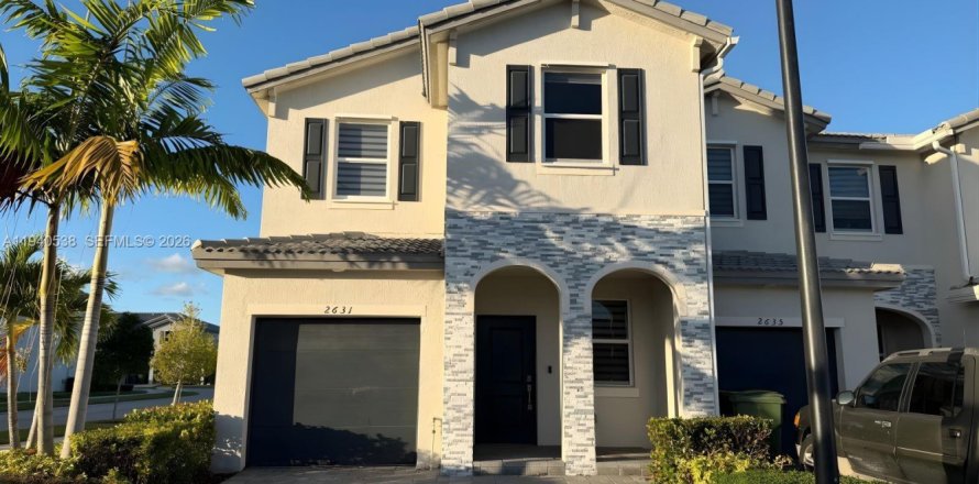 Touwnhouse à Homestead, Floride 3 chambres, 169.73 m2 № 1999358