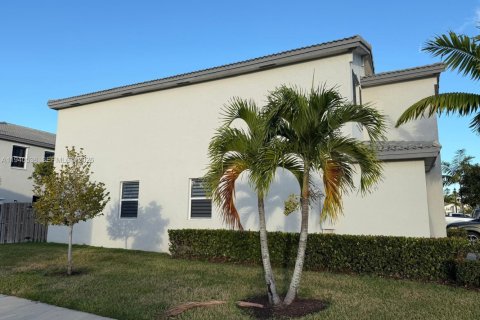 Touwnhouse à louer à Homestead, Floride: 3 chambres, 169.73 m2 № 1999358 - photo 30