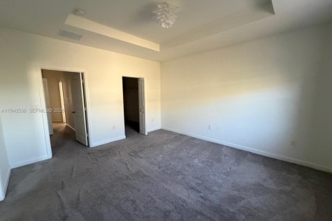 Touwnhouse à louer à Homestead, Floride: 3 chambres, 169.73 m2 № 1999358 - photo 11