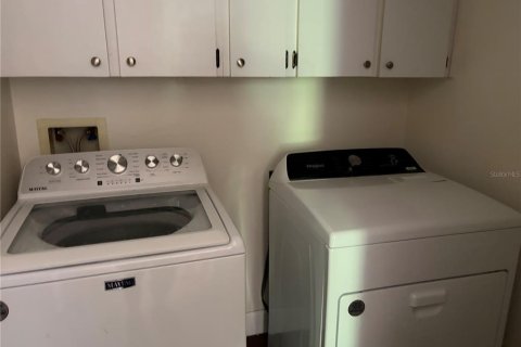 Casa en venta en Tampa, Florida, 3 dormitorios, 132.2 m2 № 2236073 - foto 10